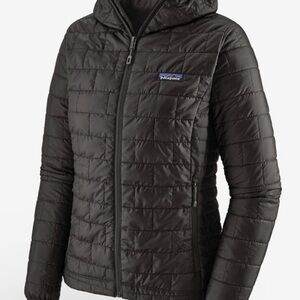 Patagonia women’s nano puff hoody black size small
